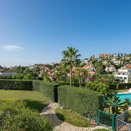 Appartamento Aloha Royal Marbella, 2br Wonderful In Nueva Andalucia