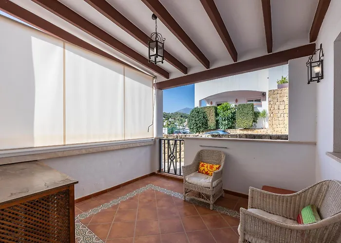 Aloha Royal Marbella, 2br Wonderful In Nueva Andalucia Appartement