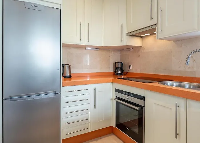 Aloha Royal Marbella, 2br Wonderful In Nueva Andalucia Appartement Marbella